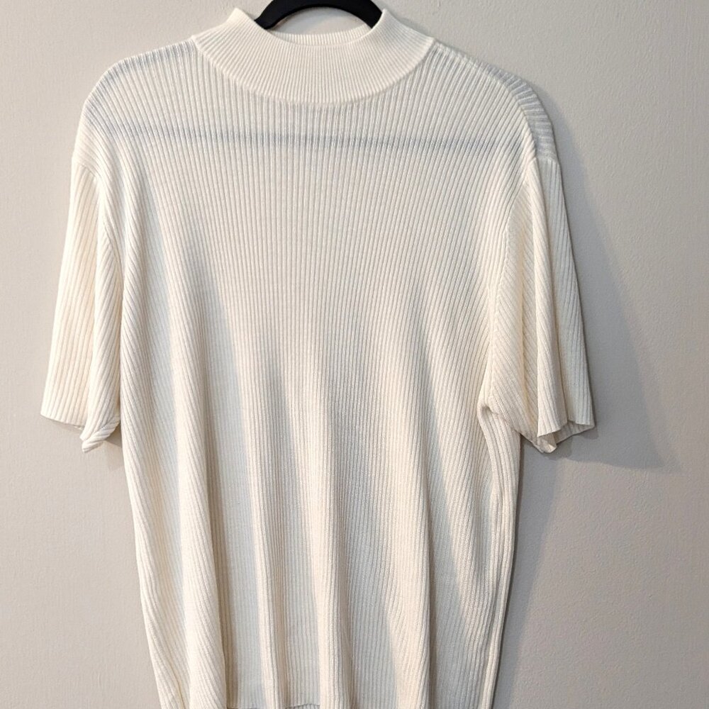 KOBE Woman's Ivory/Cream Ribbed Knit Short Sleeve Top. Size 2X